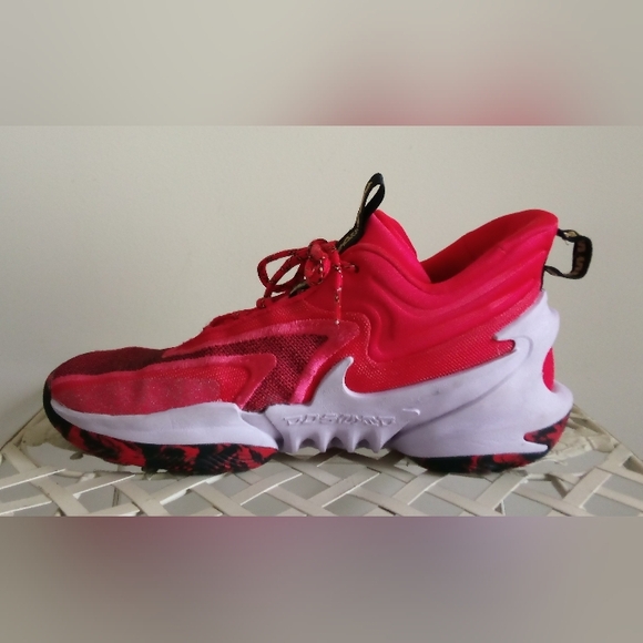 Nike (A'ja Wilson Cosmic Unity 2) - Picture 3 of 7